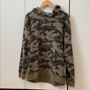 American Eagle camo hoodie